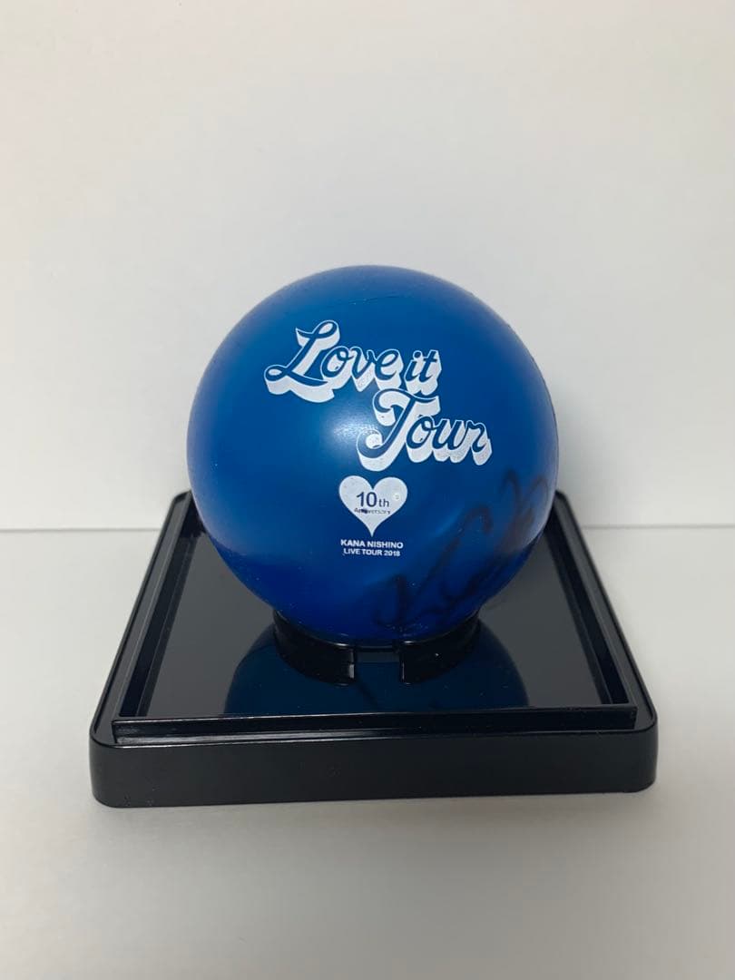 西野カナ サイン ボール 2018アリーナ Love it Tour 10th