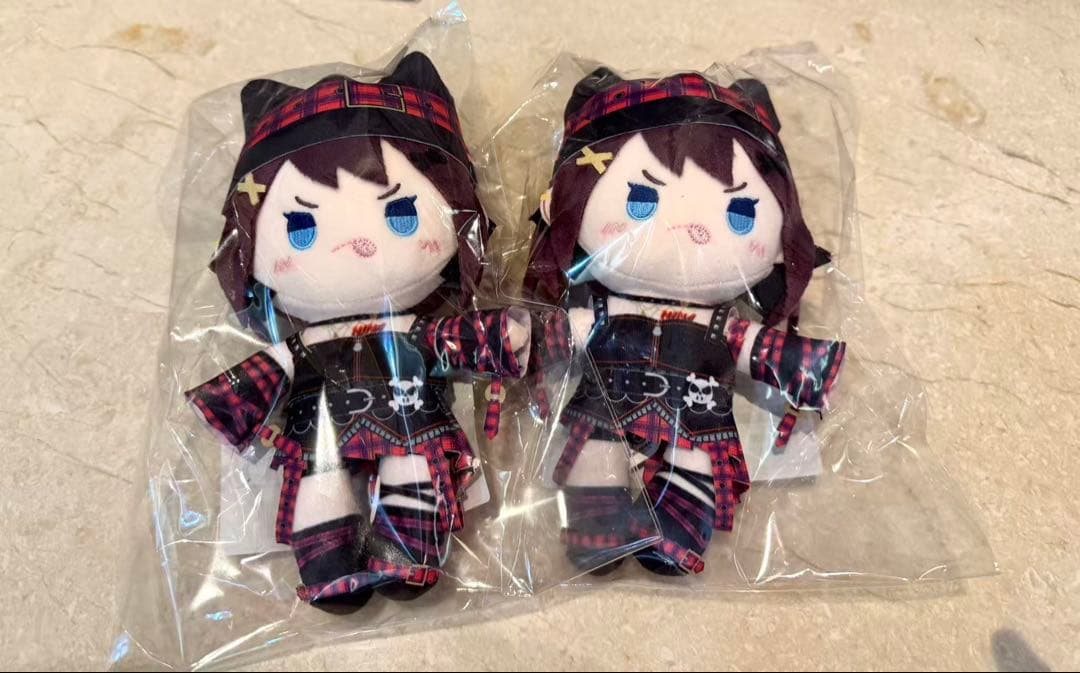 即購入可★ ガールズバンドクライ ぬいぐるみ　井芹仁菜　海外POPUP限定　2点