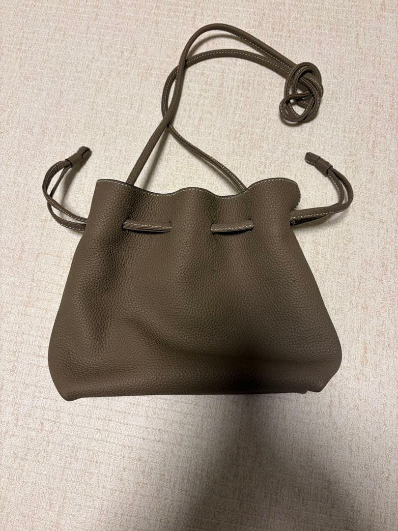 BONAVENTURA ノア ハンドバッグ シュリンクレザー