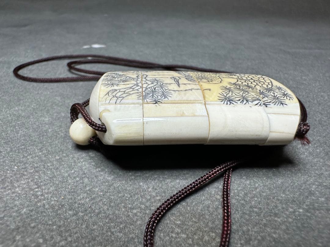 極上　春画　印籠　根付　天然素材　置物　古美術品　 細密細工　骨董アンティーク