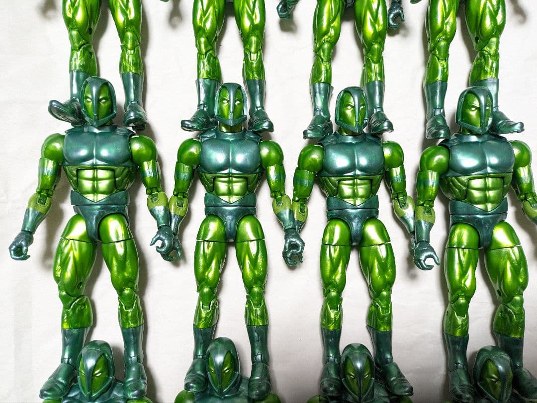 マーベルレジェンド・ヴォールトガーズマン12体セット