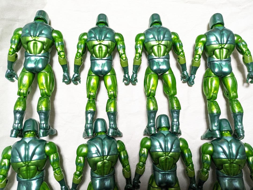 マーベルレジェンド・ヴォールトガーズマン12体セット