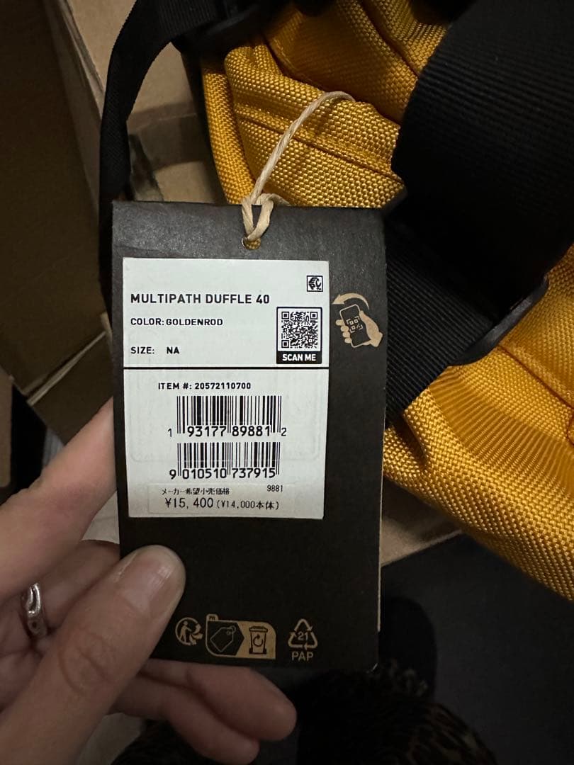 BURTON ボストンバッグ イエロー 新商品タグ付き