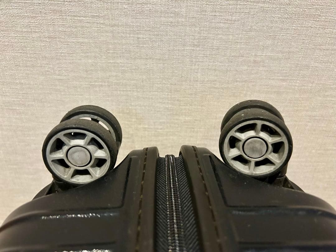 rimowa サルサ 30L スーツケース 旧ロゴ 機内持ち込み 4輪