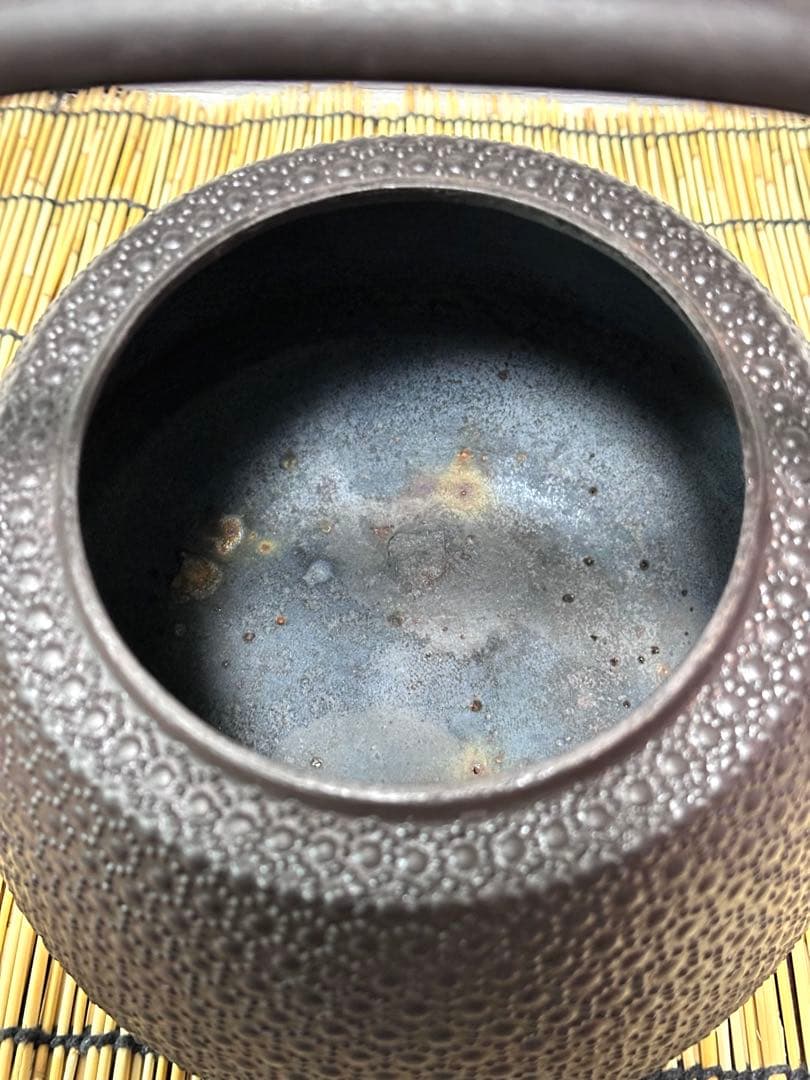 未使用、保管品　南部三厳堂１８型九重亀甲　南部鉄瓶　nasco様　売約済み