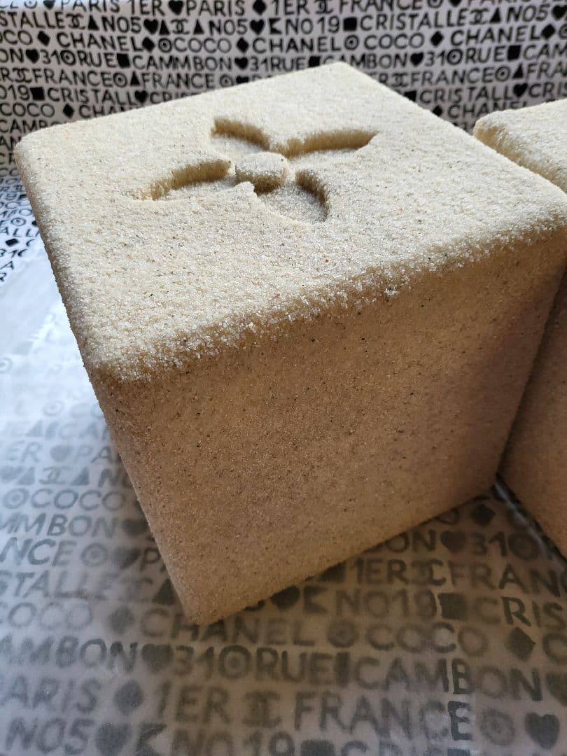 ルイヴィトン店舗ディスプレイ品