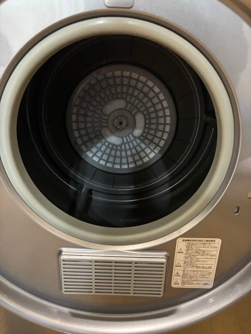 ESTILO かなり美品　電気乾燥機 近隣は手渡し可能