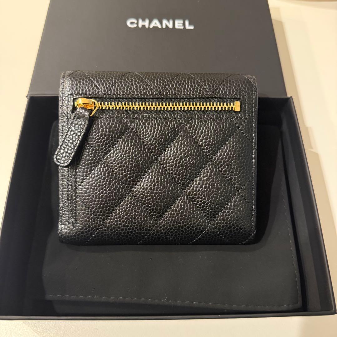 シャネル 財布 クラシックスモールフラップウォレット マトラッセ キャビアスキン