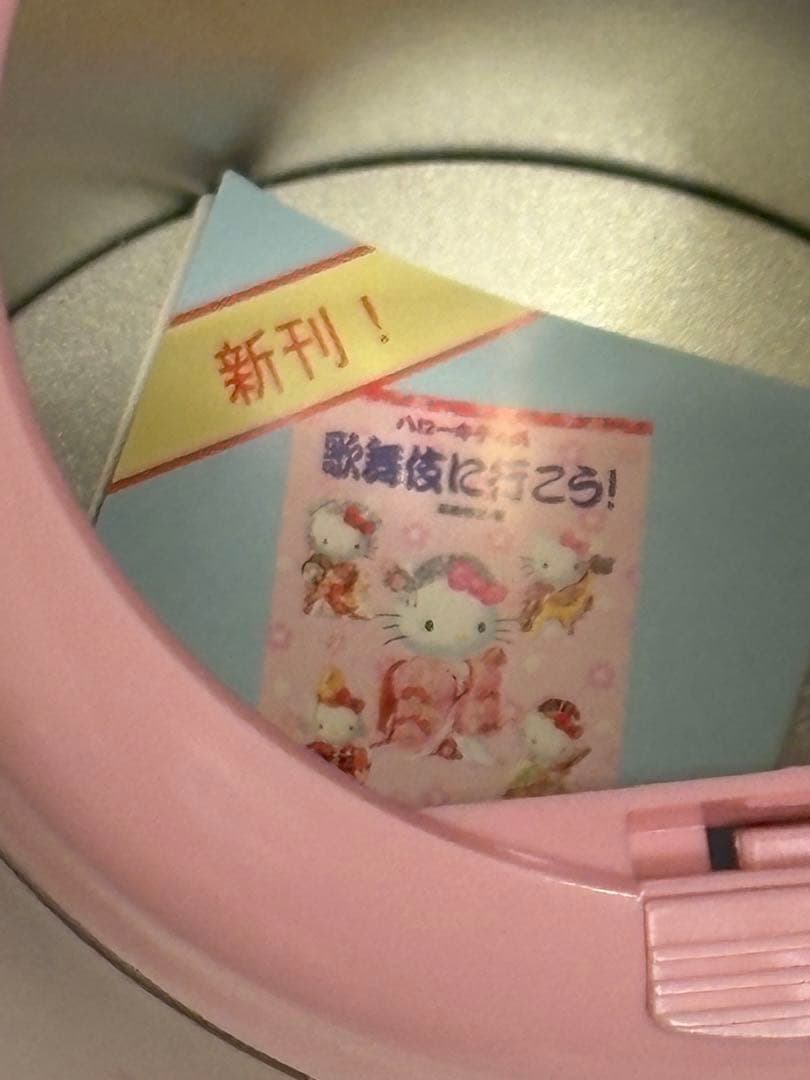 サンリオ　ハローキティ　レトロ　ゴミ箱缶　ダストボックス　キティ　小物入れ 新品