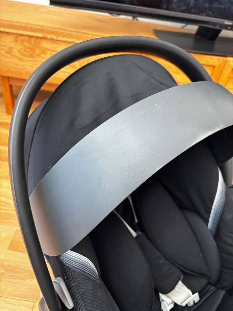 【値下げ】サイベックスベビーシート3点セット( ISOFIXベース・アダプター)