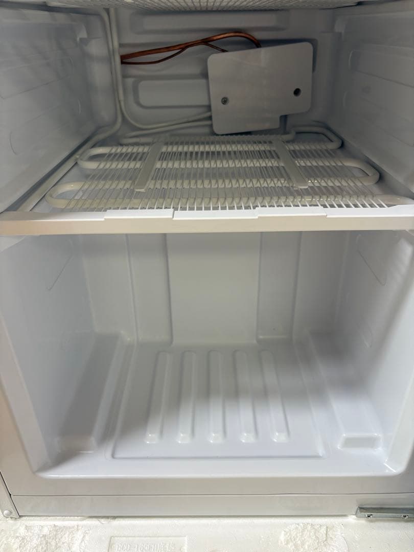 ALLEGIA アレジア 61L 家庭用冷凍庫 右開き 2021年製