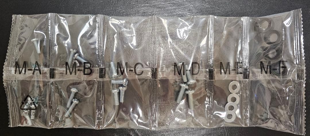 【美品】Pixio PS2S モニターアーム 白 シングル 17-49インチ