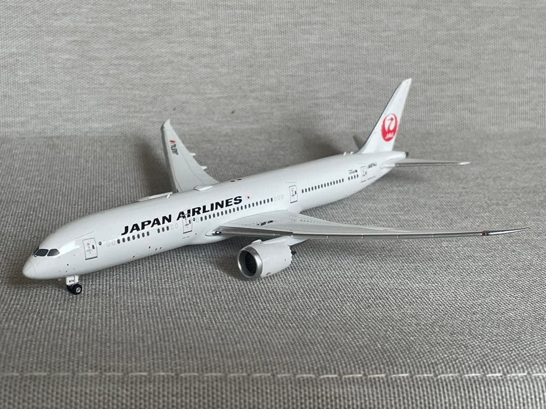 かがり火 JAL B8