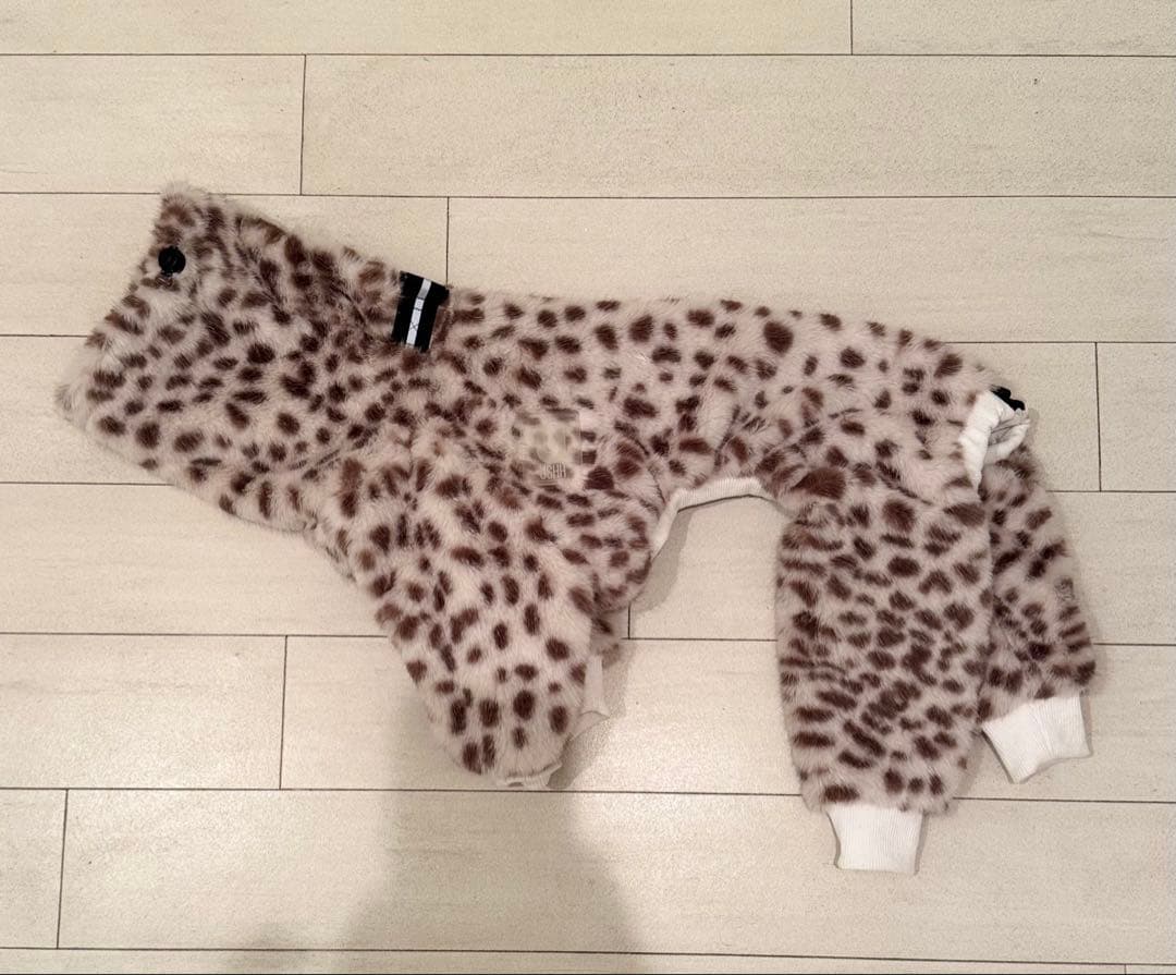 USHH 服 ロンパース イタグレ