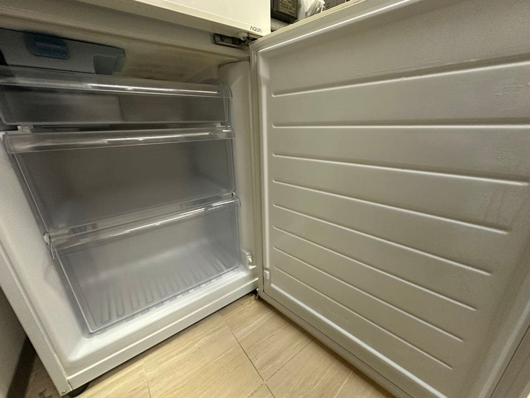 275L AQUA 冷蔵庫 [近場送料無料直接届ける]