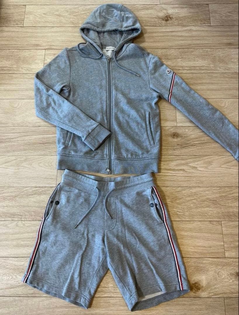 MONCLER スウェット　セットアップ 値段交渉受付ます！