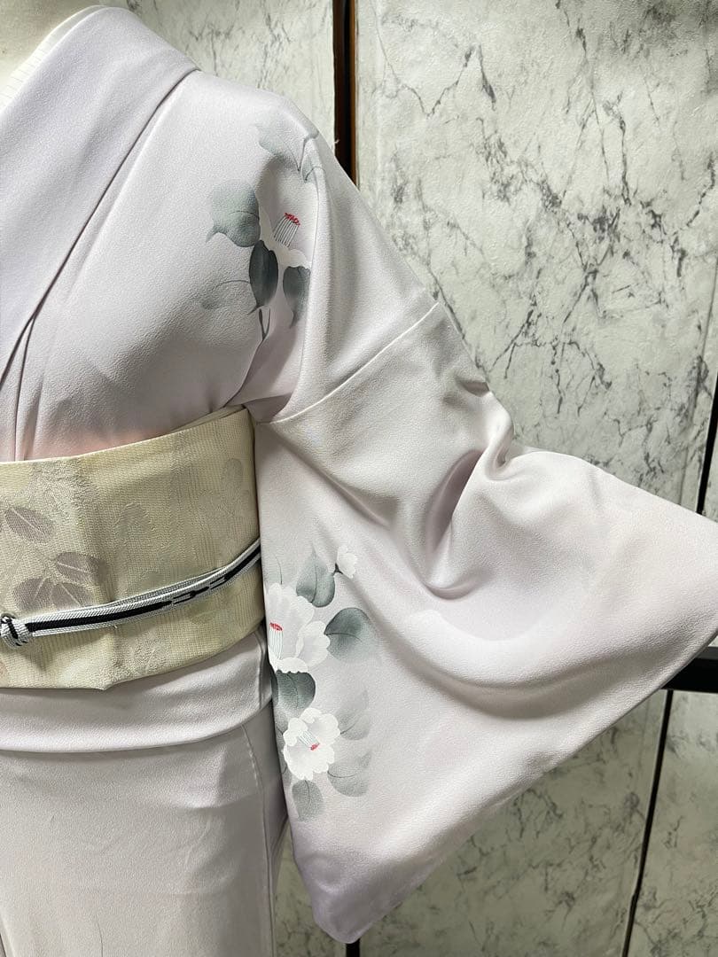 ご購入者様決定正絹付け下げ 薄いふじ色 つばき花柄 一つ紋