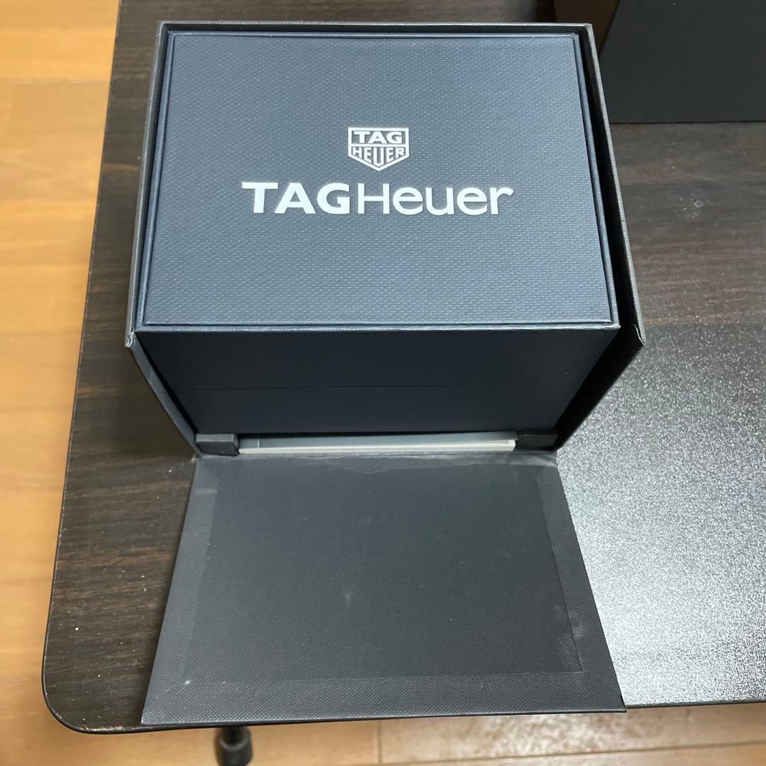 【超美品 TAG Heuer AY1110.TF8041 ラバーベルト時計】