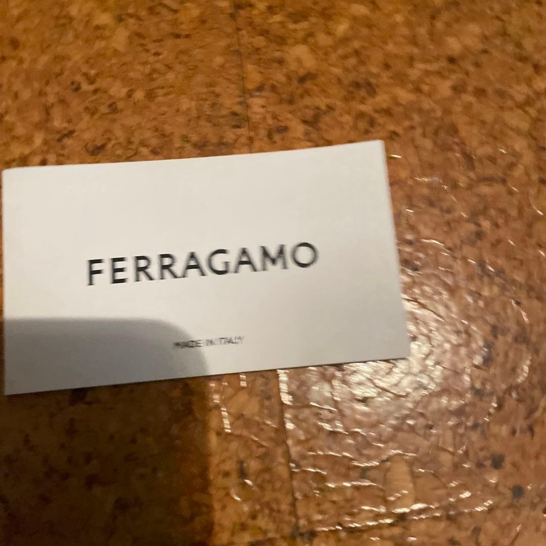 FERRAGAMO ブラック 巾着型ショルダーバッグ