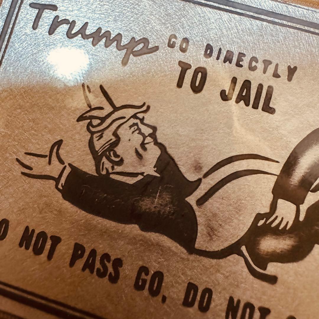 トランプ大統領　1オンス カード型　純銀カード　Go To Jail