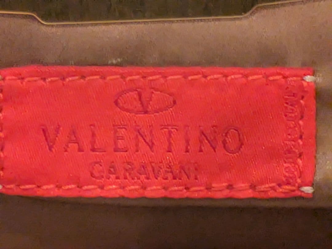 エレガントなビーズ装飾パーティーバッグ