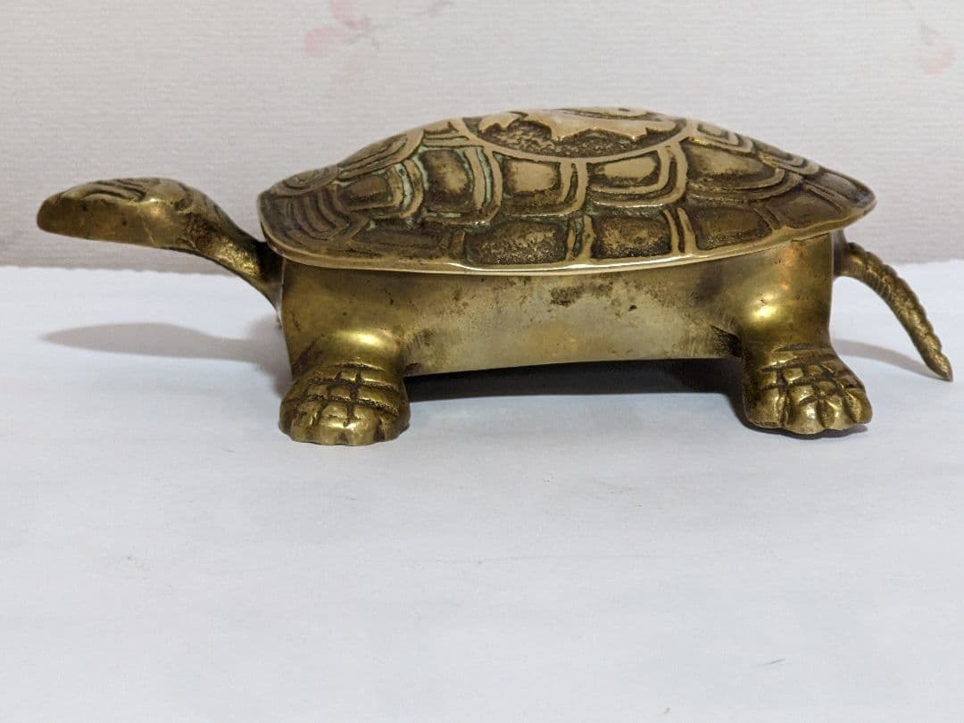 ♦中国 民国時代 銅製 亀形 自在蓋箱 煙草入 コレクション 骨董品アンティーク