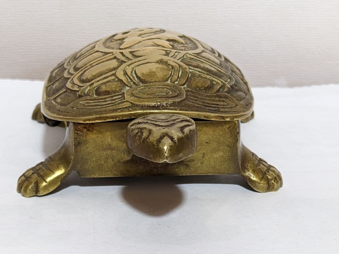♦中国 民国時代 銅製 亀形 自在蓋箱 煙草入 コレクション 骨董品アンティーク