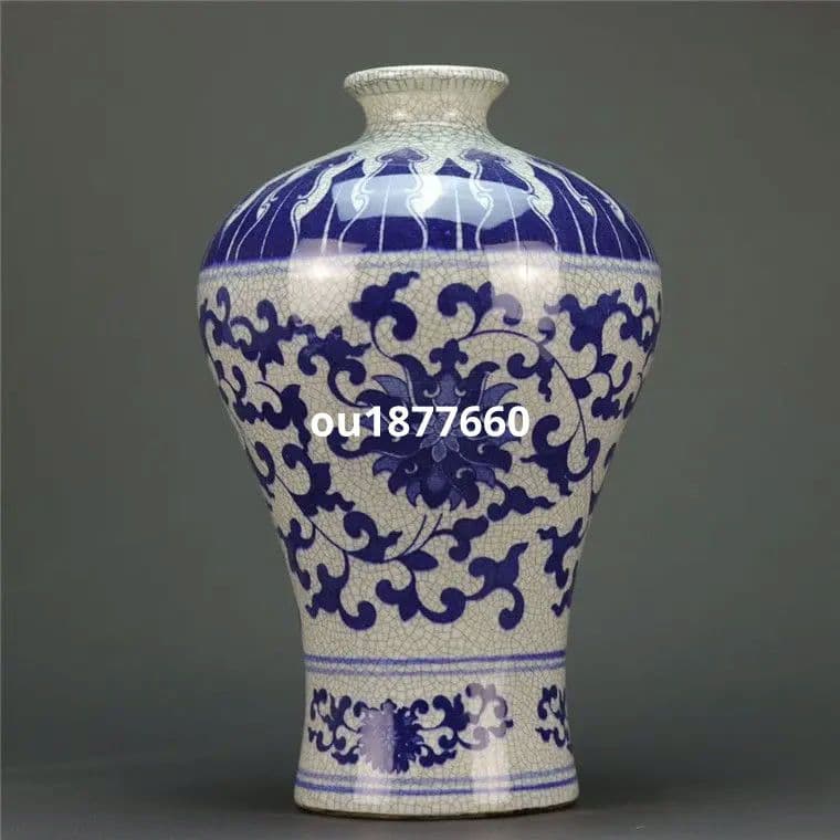 青花纏子蓮紋梅瓶 景徳鎮 陶磁器 装飾品 現代工芸品 美術品 置物