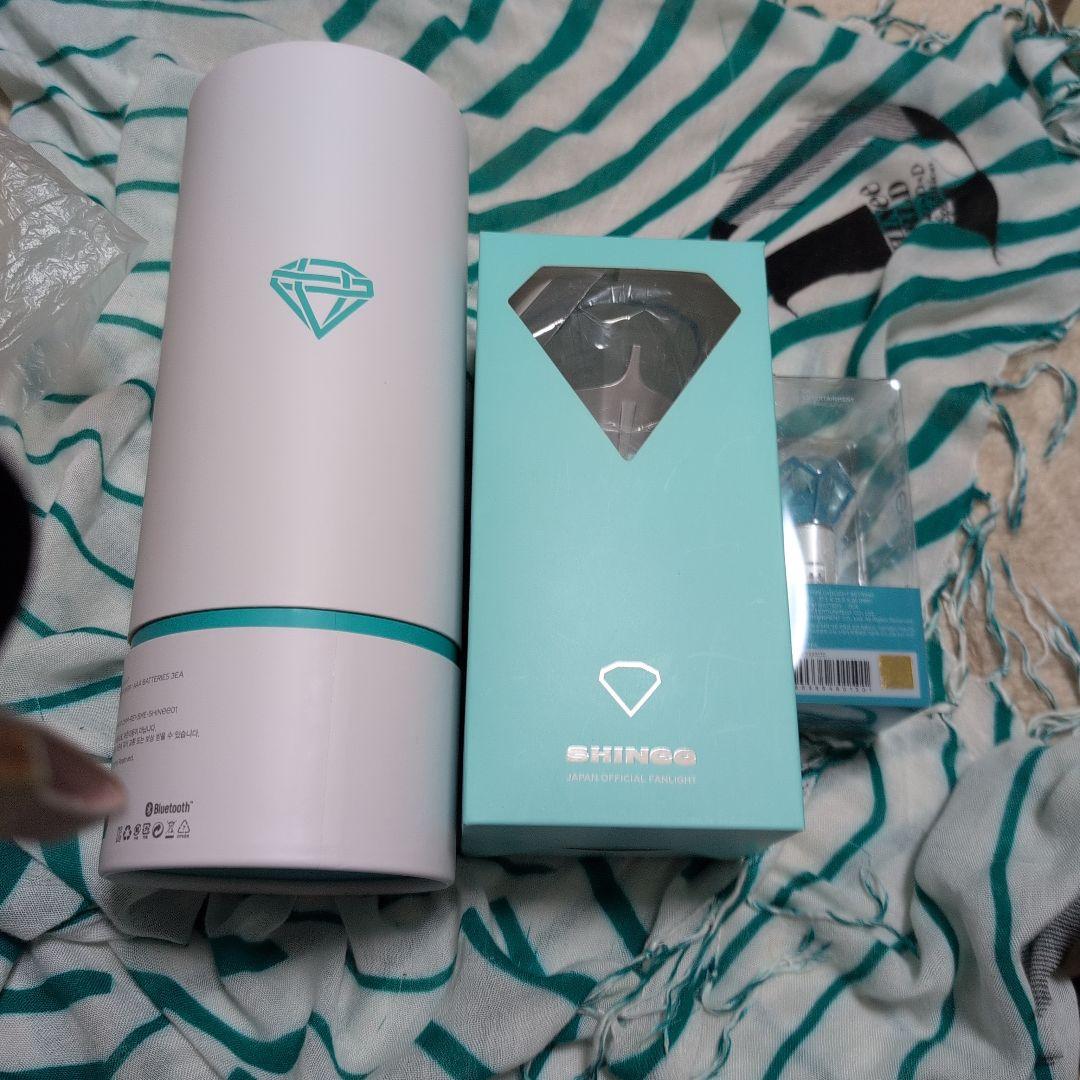 SHINee 公式韓国、日本、ミニペンライトセット