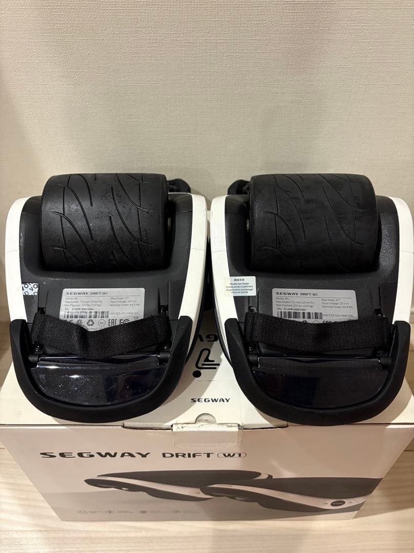 Segway Drift W 電動スケボー