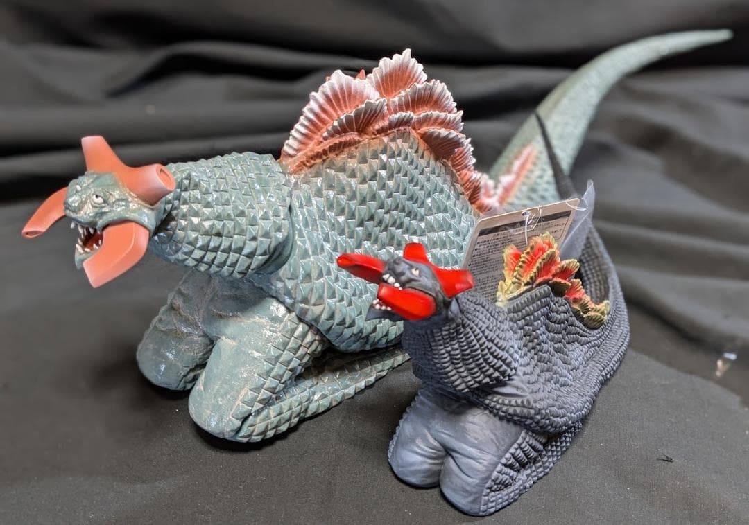 ギラドラス「ウルトラセブン」登場怪獣（マーミット）リアルタイプソフビフィギュア