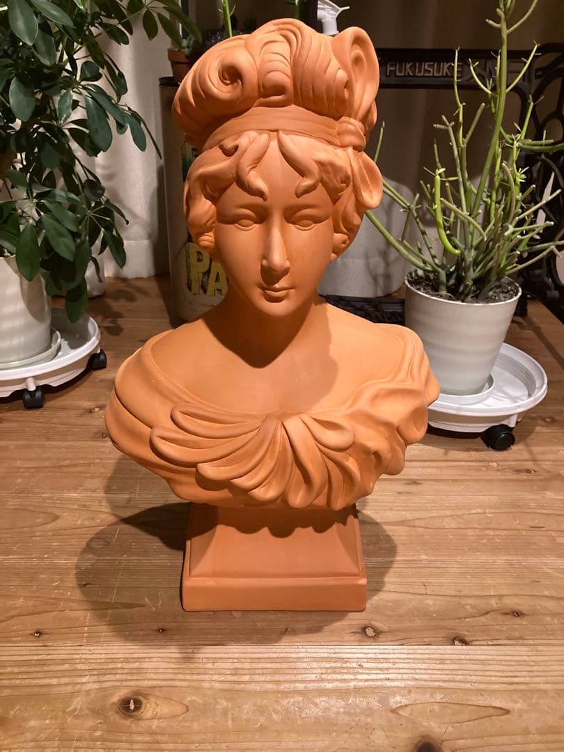 アンティーク女性像 テラコッタ　オブジェ 置物 インテリア　ポルトガル製