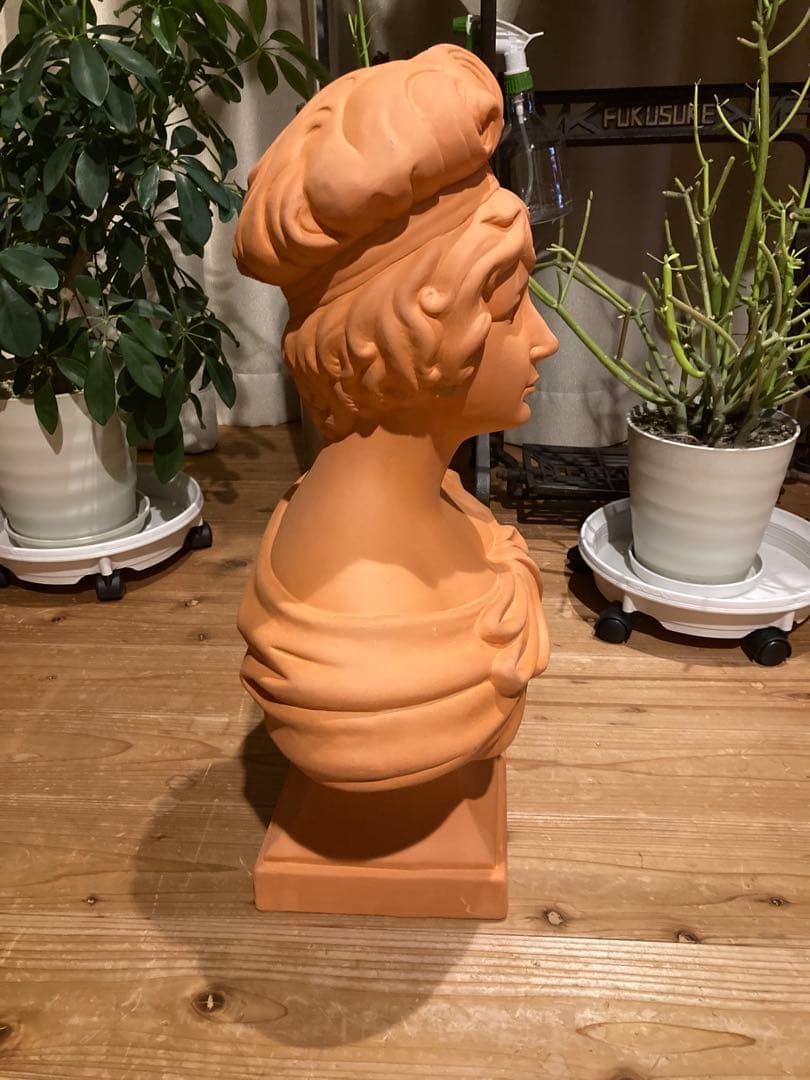 アンティーク女性像 テラコッタ　オブジェ 置物 インテリア　ポルトガル製