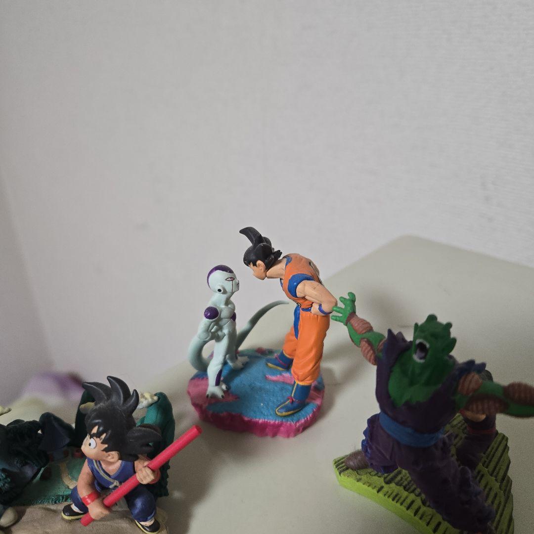 ドラゴンボール　カプセル　フィギュア　５体