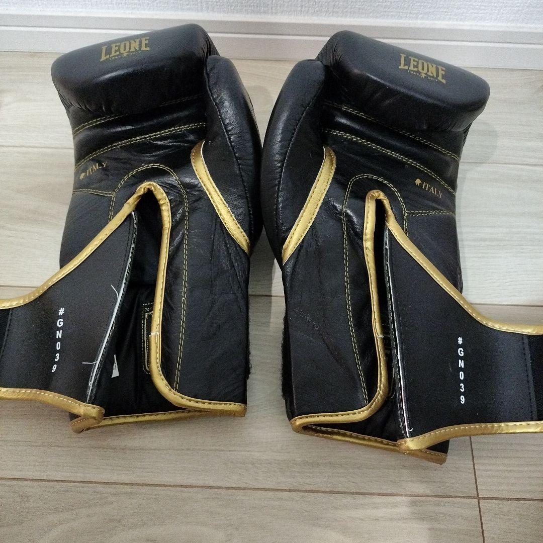 LEONE ボクシンググローブ 14オンス 黒金
