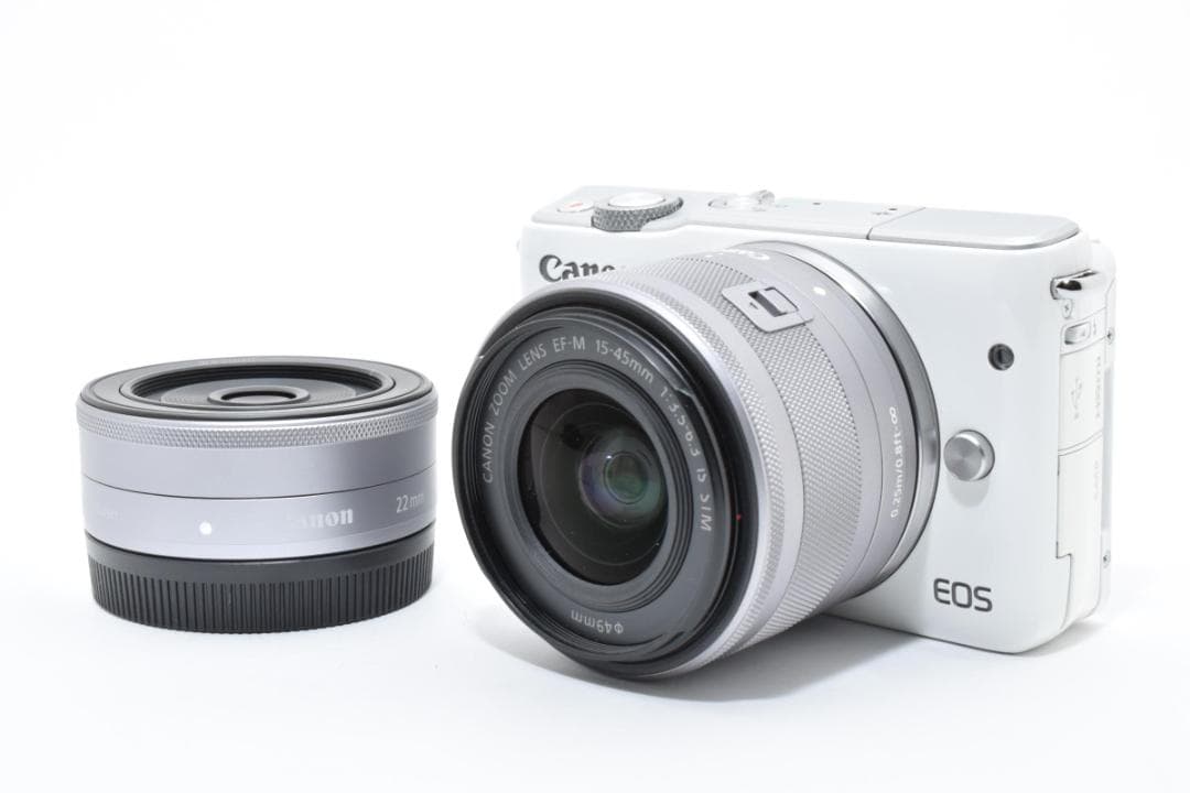 美品 キャノン　Canon EOS M10 ダブルレンズキット 1533