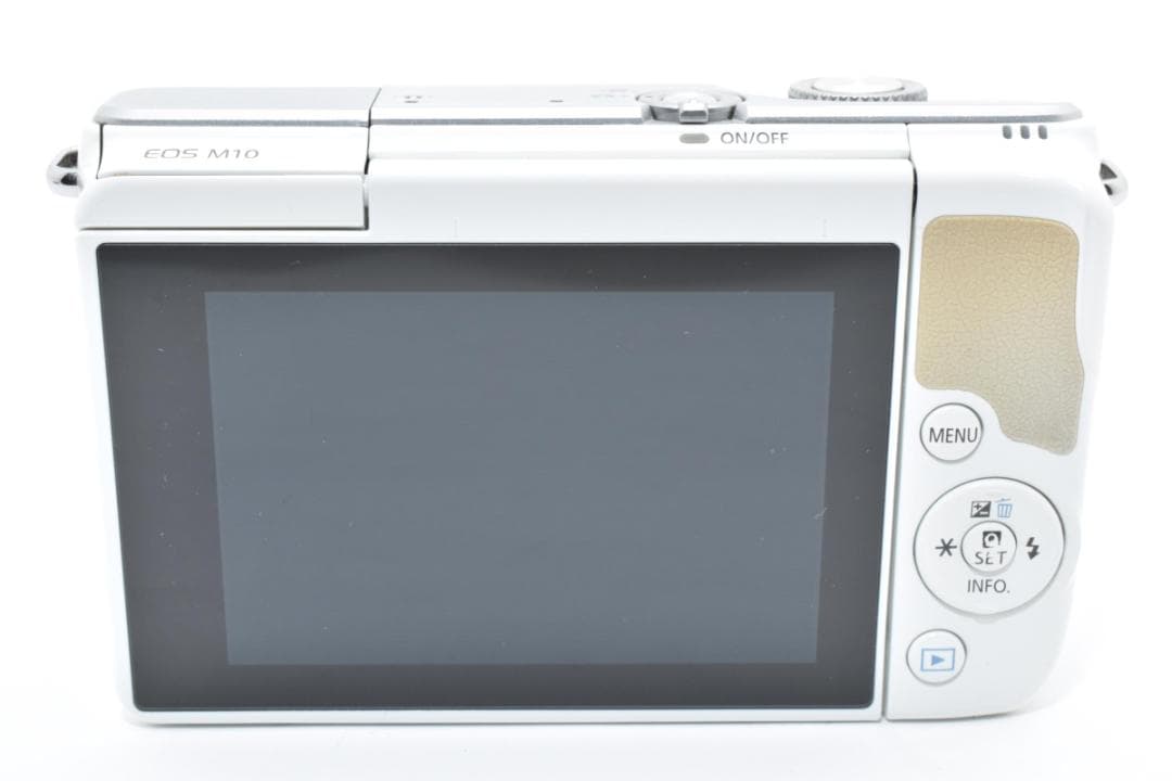 美品 キャノン　Canon EOS M10 ダブルレンズキット 1533