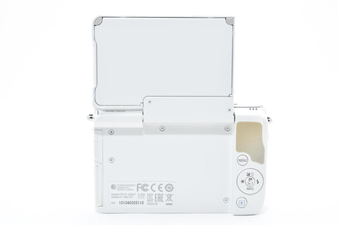 美品 キャノン　Canon EOS M10 ダブルレンズキット 1533