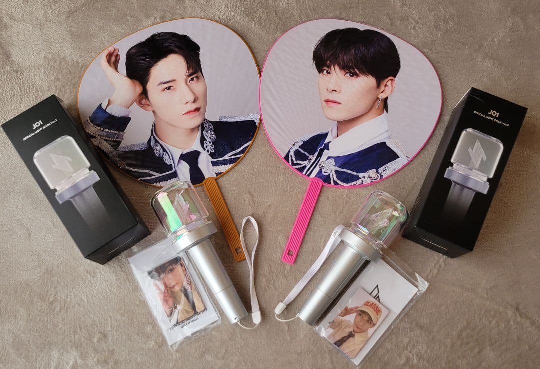 JO1ペンライトver.2　京セラ限定うちわ　川西拓実　佐藤景瑚