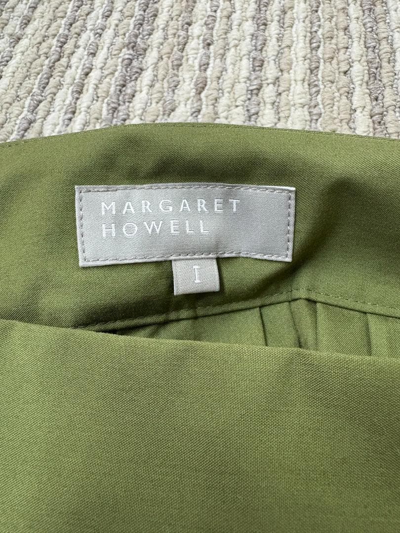 B411:マーガレットハウエル 日本製 プリーツスカート