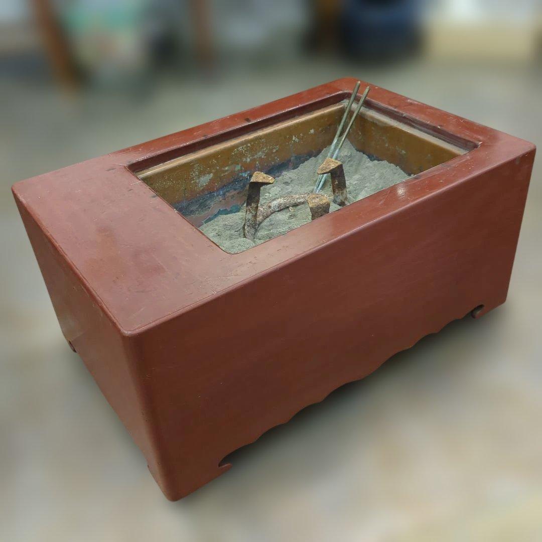 骨董　長火鉢　朱漆　木製　内側銅器　灰　火箸付き　テーブル