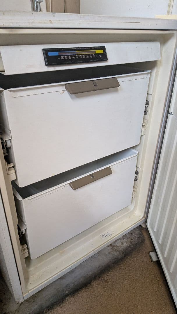 サンデン 冷凍庫 SVF-U70X-B 70L ※1/21まで！