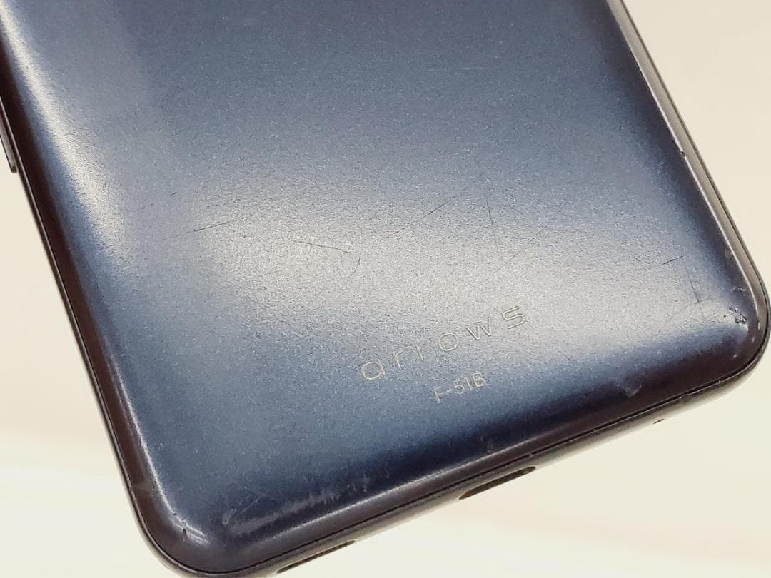 【良品】ドコモ FCNT(富士通) arrows We F51B