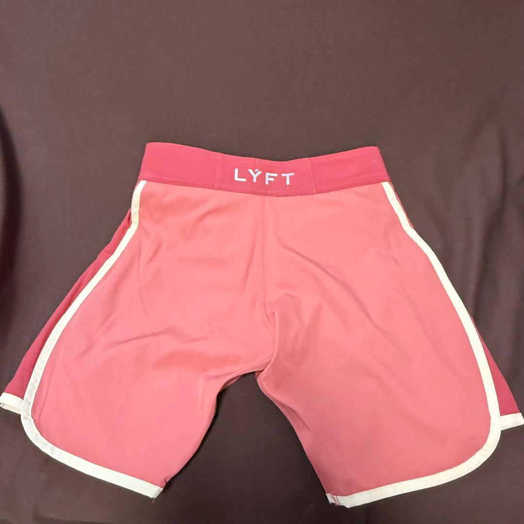 lyft サーフパンツ　XSサイズ