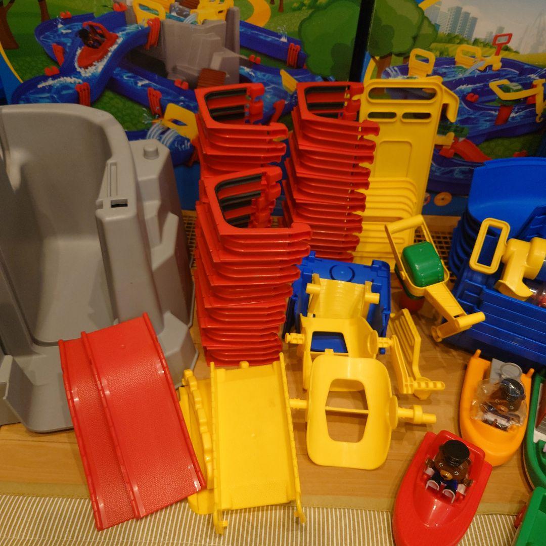 値引中！　アクアプレイ　マウンテンレイク　メガブリッジ　ボーネルンド　水遊び