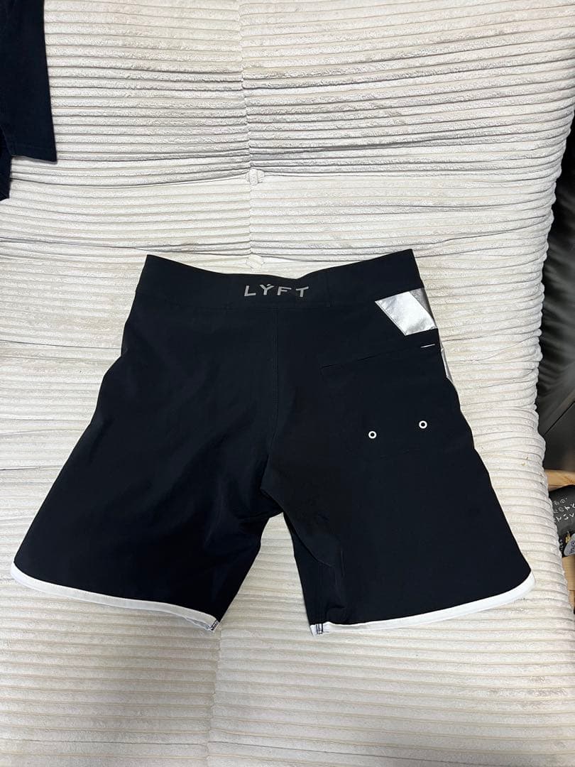 【LYFT】 フィジーク ステージショーツ サーフパンツ