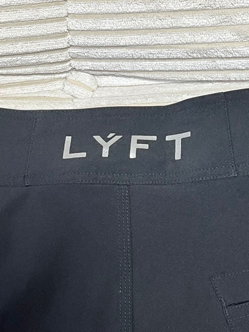 【LYFT】 フィジーク ステージショーツ サーフパンツ