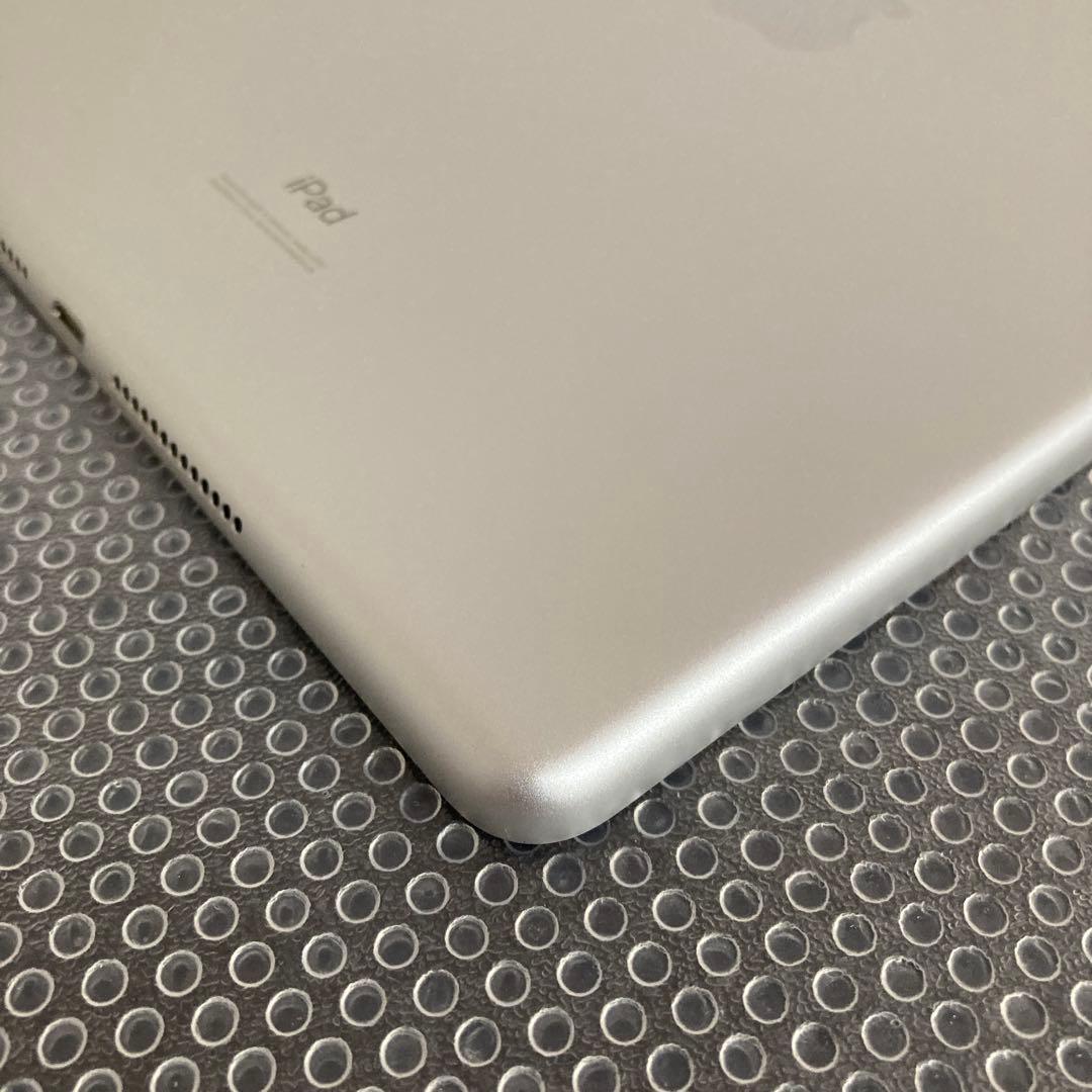 3041 美品☆電池最良好☆iPad7 第7世代 128GB WIFIモデル☆
