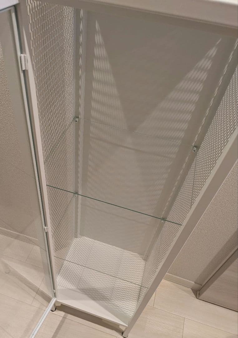 ポ*門様 【組み立て済み】IKEA BAGGEBO バッゲボー ガラスコレクショ