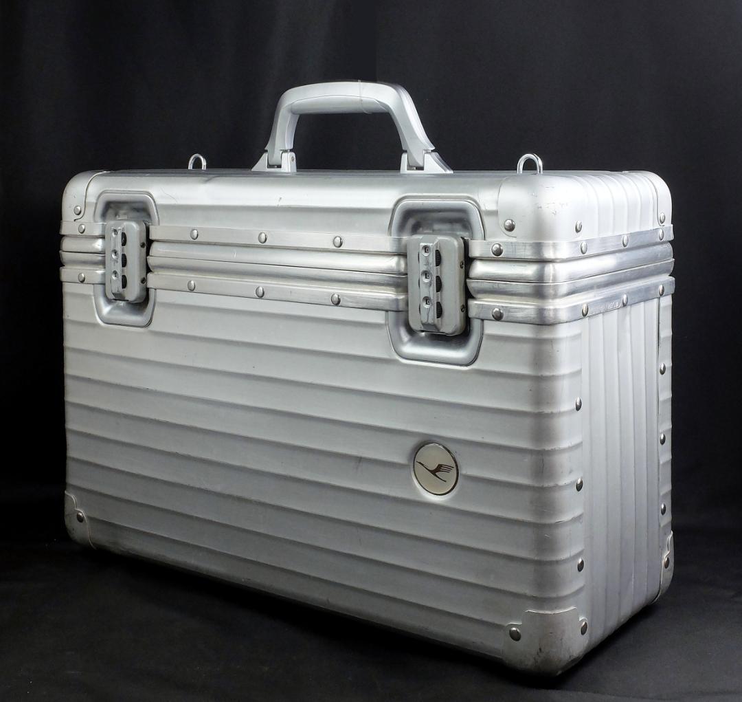 リモワ 940.31トパーズ『ルフトハンザ 』スリムパイロットケース 29L